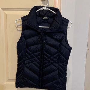 The North Face adult Navy Puffer Vest